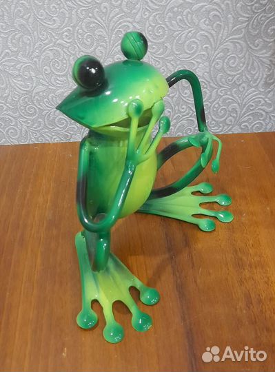 Статуэтка из металла Лягушка