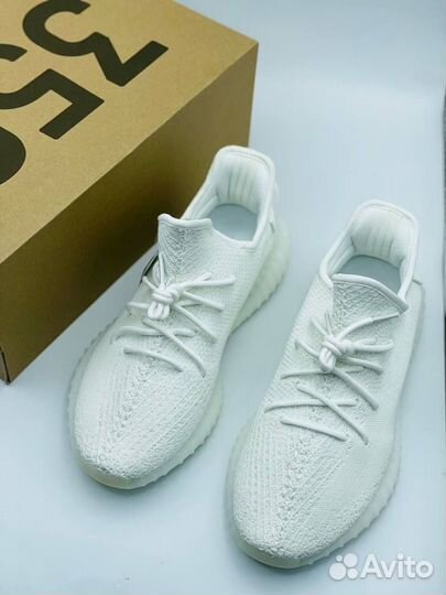 Кроссовки Adidas Yeezy Boost 350 Белые