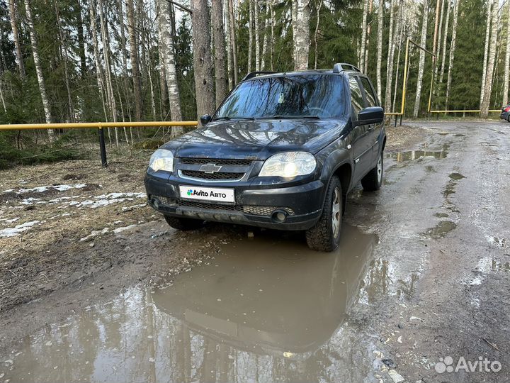 Chevrolet Niva 1.7 МТ, 2012, 180 000 км