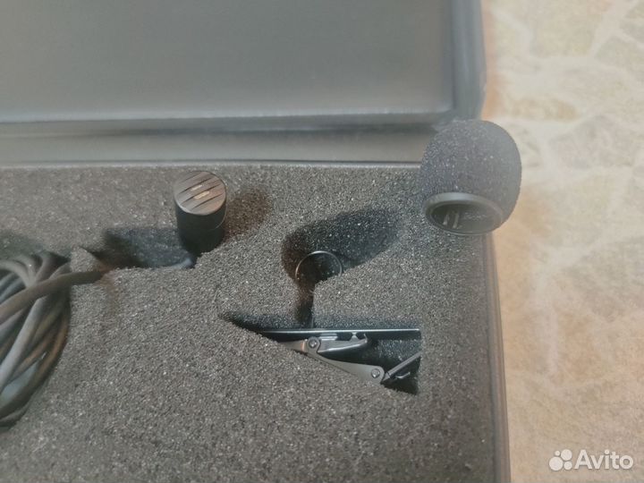 Микрофон петличка Audio Technica at803b