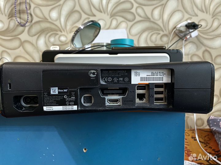 Консоль Microsoft Xbox 360 slim 250GB + Kinect