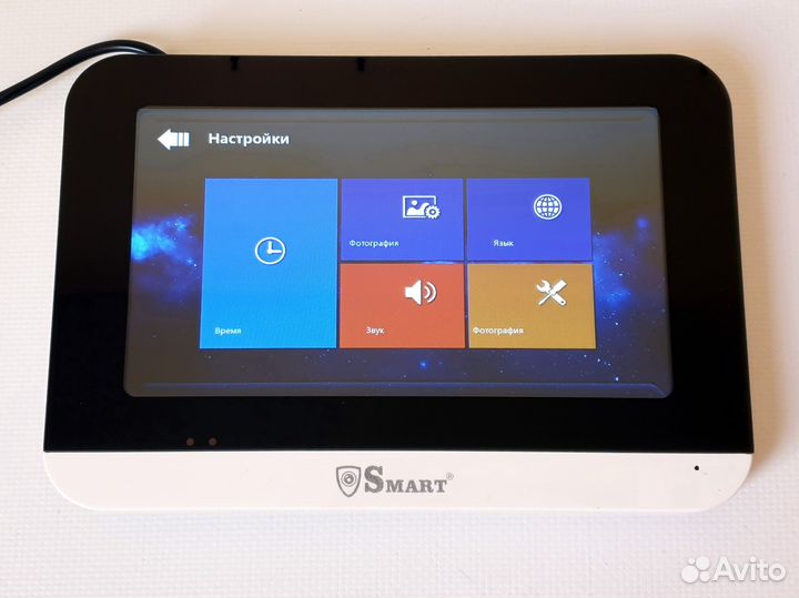 Видеодомофон сенсорный цветной + вызывная панель