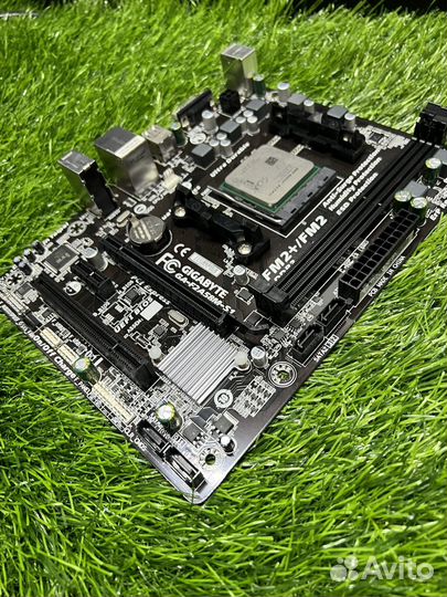 Комплект мат плата Gigabyte+AMD Athlon X4 FM2+