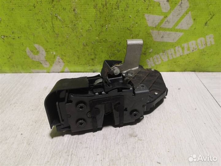 Замок двери задней правой Ford Focus 2 08-11