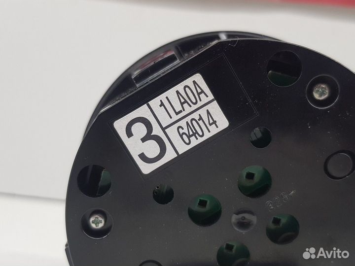 Шайба управления медиацентром (Infiniti QX56)