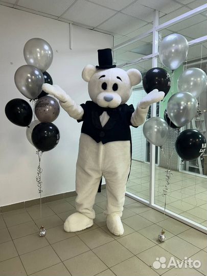 Костюм белого Медведя+два костюма в комплекте