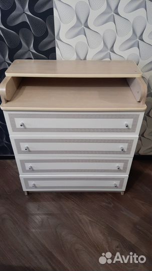 Комод с пеленальным столиком