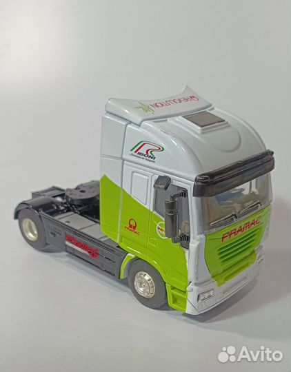 Iveco stralis Pramac 1/43