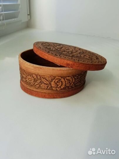 Шкатулка из бересты