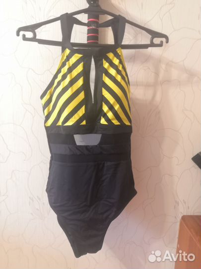 Купальник новый, не подошёл размер