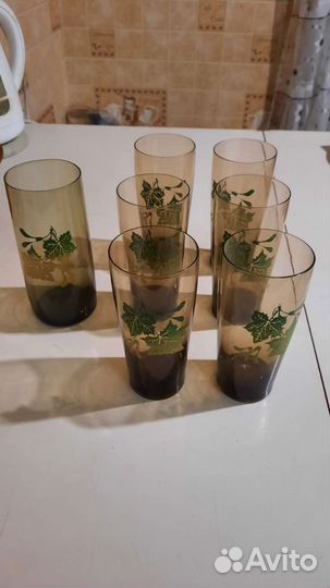 Стаканы для коктейлей из тёмного стекла