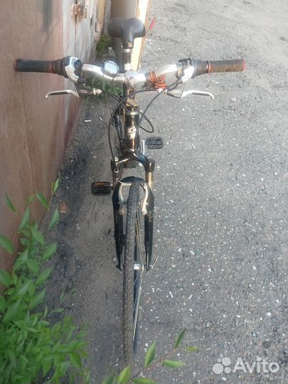 Велосипед гибрид gt 28