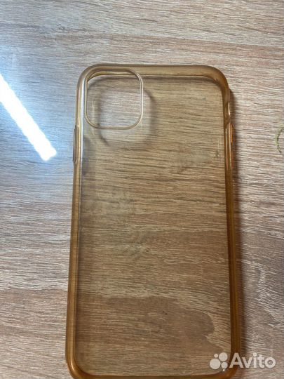 Чехлы на айфон 11