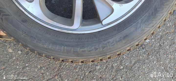 Nokian Tyres Hakkapeliitta 8 205/55 R16