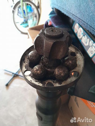 Кардан задний на suzuki grand vitara 2.0 AT