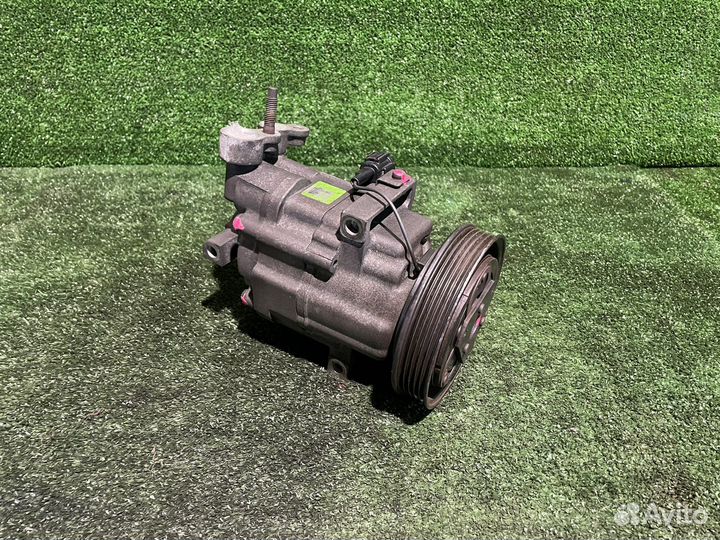 Компрессор кондиционера на nissan cube/march/micra