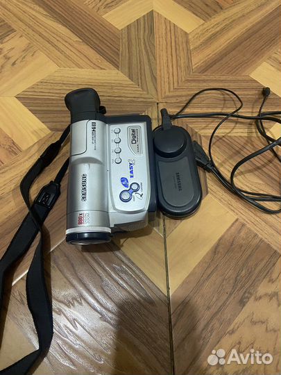 Видеокамера samsung VP-W80