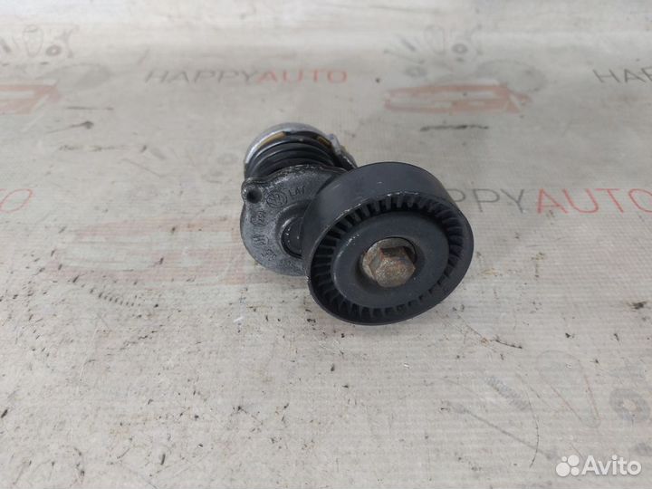 Натяжитель с роликом VW Tiguan 1