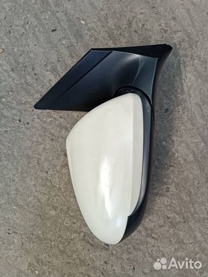 Зеркало правое Hyundai Solaris 2