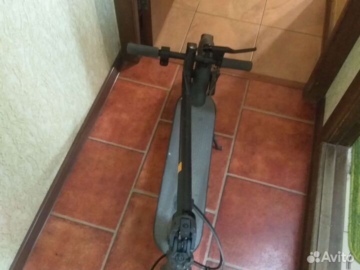 Xiaomi Mi Electric Scooter Essential