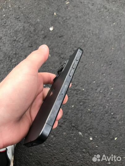 iPhone 15 Pro, 128 ГБ