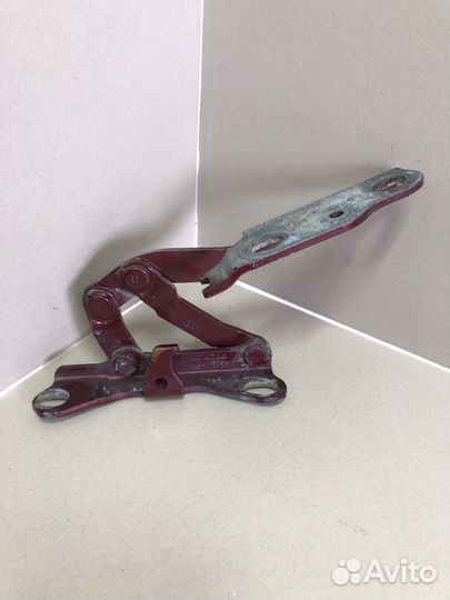 Петля капота левая Hyundai Sonata V EF tagaz