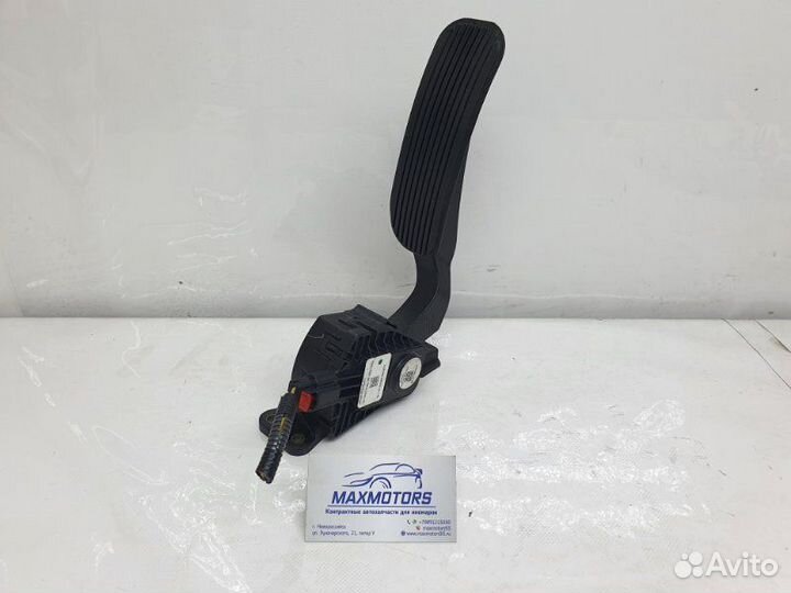 Педаль газа Ford Explorer 5 3.5 2011