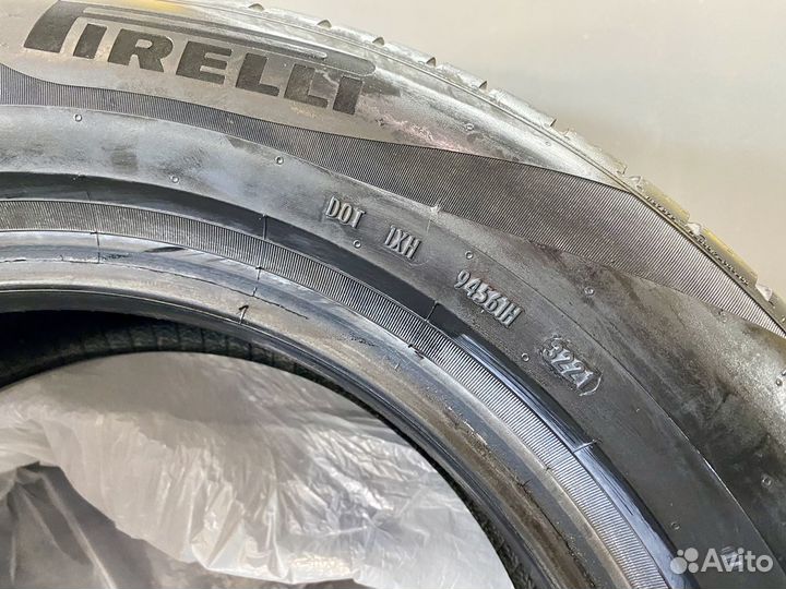 Pirelli Scorpion 215/60 R16