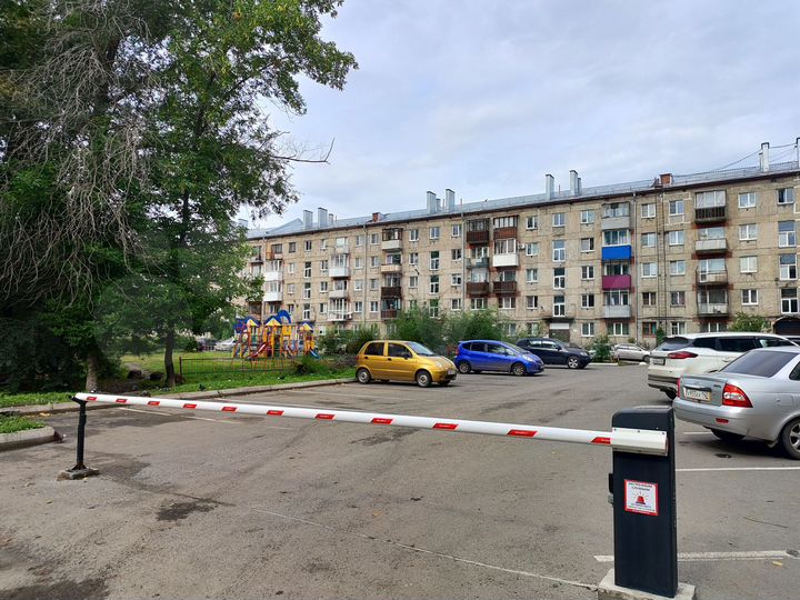 1-к. квартира, 31,8 м², 1/5 эт.