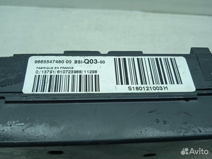 Б/У Б/У Блок предохранителей Европа A2C32427600