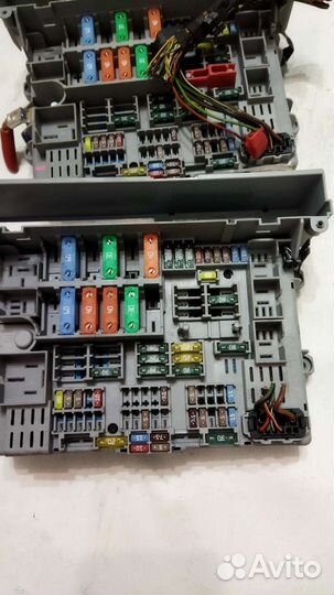 Блок предохранителей салона BMW 690661303