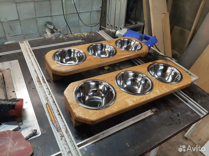 Кормушка для домашних питомцев массив дуба