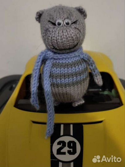 Вязаные игрушки Бегемот