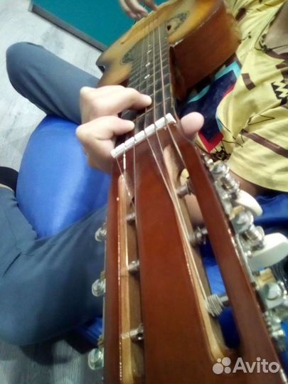 Гитара 6 струнная бу