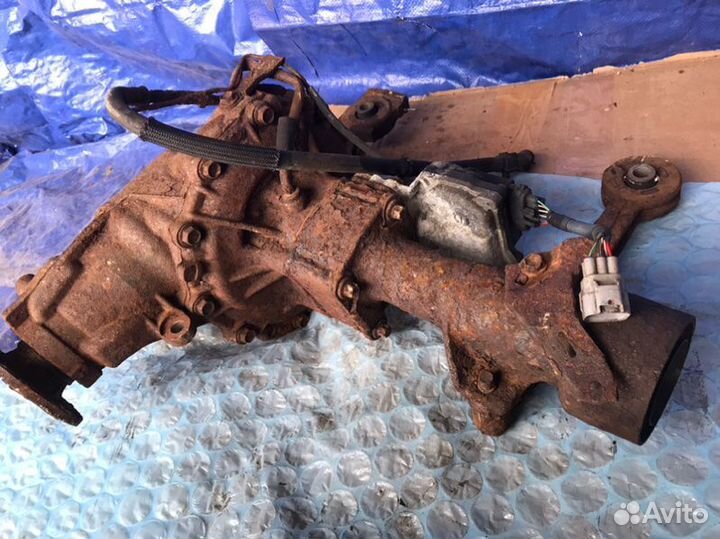 Редуктор передний Toyota 4Runner N210 1grfe 2005