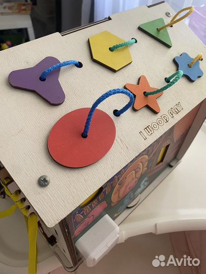 Бизиборд домик со светом