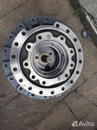 Редуктор хода без мотора Volvo 210