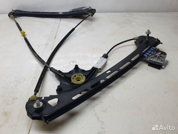Стеклоподъемник передний правый Mercedes-Benz E
