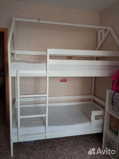 Двухъярусная кровать домик бу