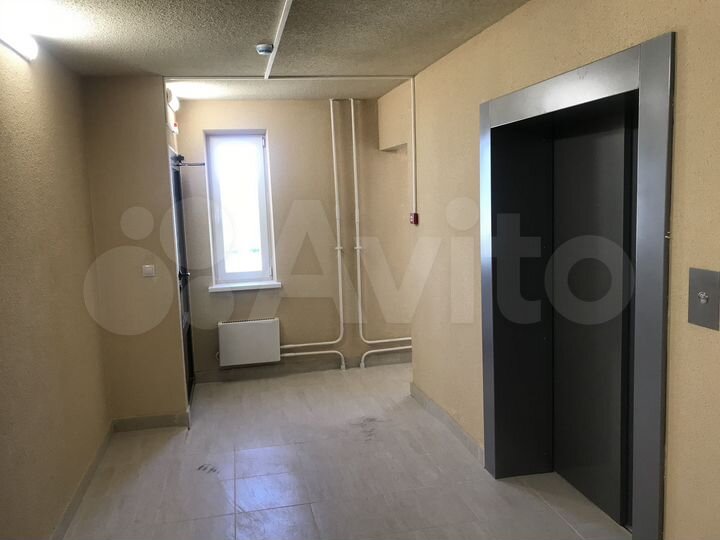 2-к. квартира, 67 м², 8/10 эт.