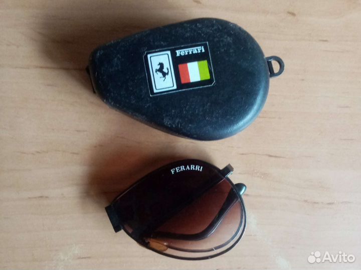 Солнцезащитные очки ferrari