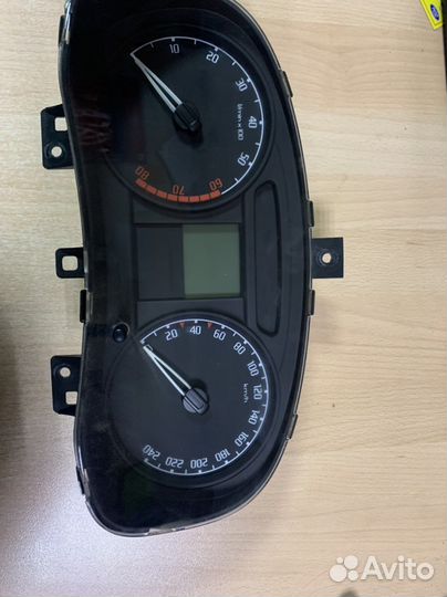 Щиток приборов Skoda Fabia 2