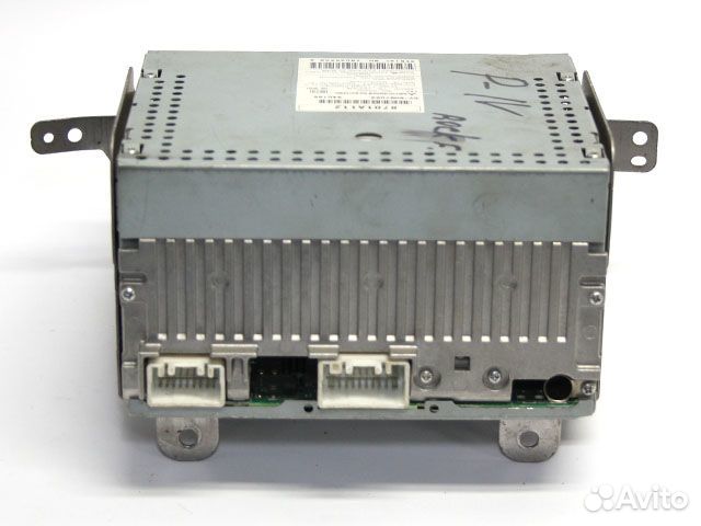 Магнитола Mitsubishi Pajero 4