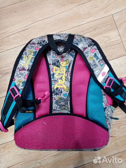 Школьный рюкзак