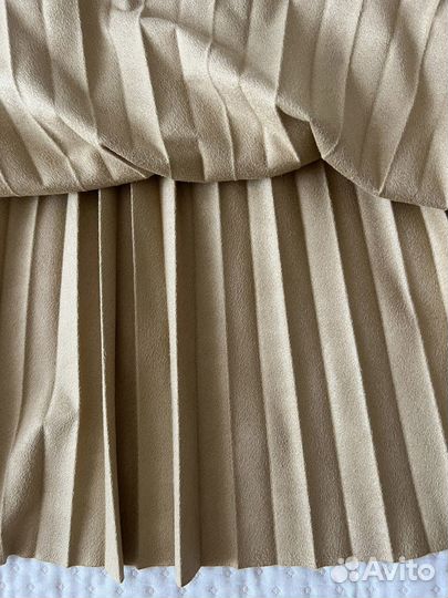 Золотая юбка плиссе Penny black (размер 42-44)