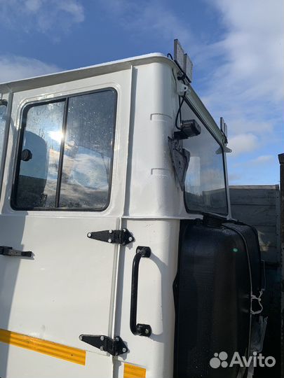 Кабина на т-150
