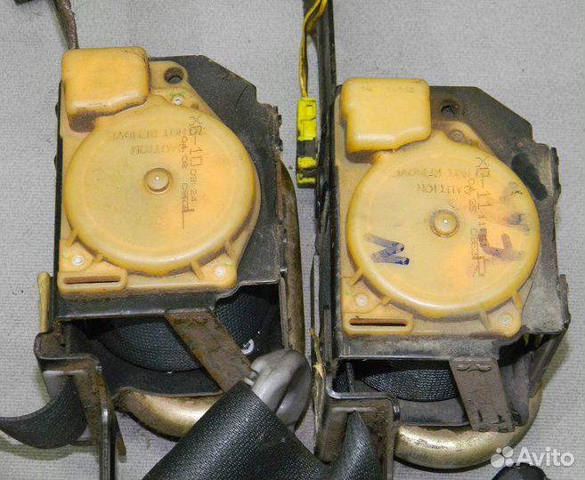 Ремень безопасности передний правый Nissan Almera