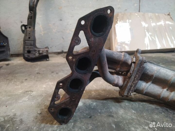 Коллектор выпускной Honda Accord CH6 F18B2 2001