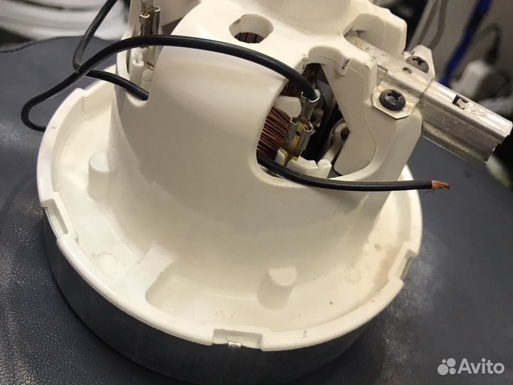 Двигатель пылесоса 1200w H123 Ф132, vac045un