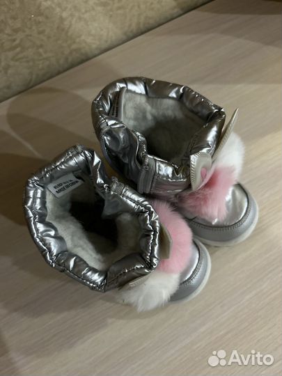 Сапожки для девочки